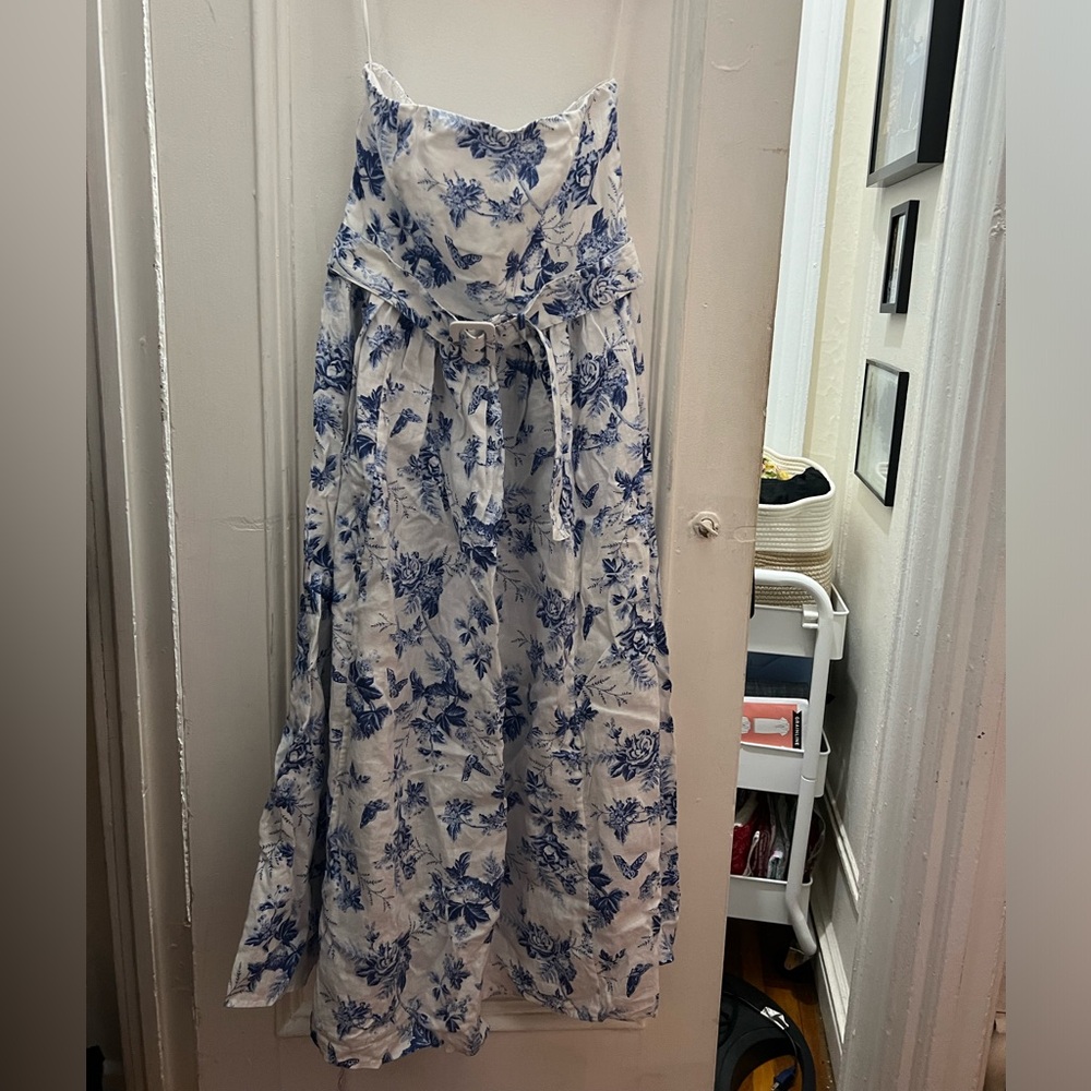 & Other Stories Blue and White Floral Midi Dress - Picture 7 of 7